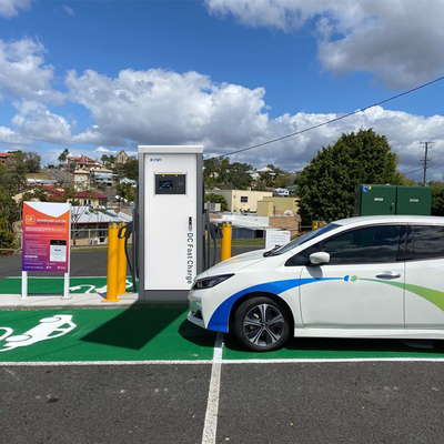 60KW-120KW Typ 3 EVCS Plug In DC E Pojazd EV Stacja szybkiego ładowania