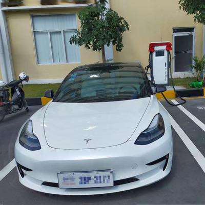 120kw CCS1 CCS2 Auto Chademo EV Stacja szybkiego ładowania prądu stacjonarnego z częstotliwością sieci 50Hz±10Hz