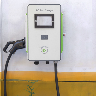 Ładowarka DC Wallbox 30kW 40kW Samochody CCS 40A Szybka ładowarka EV 600V Częstotliwość sieci 50Hz