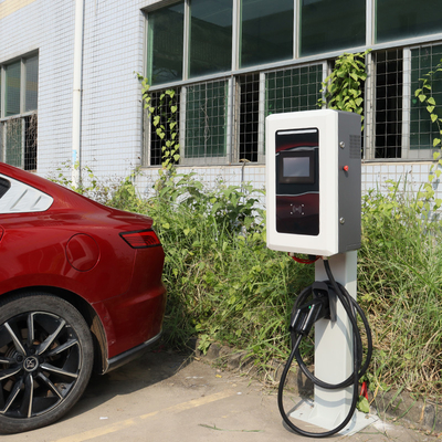 Zewnętrzne 4G Smart APP 20kW 30kW 40kW Poziom 3 Na ścianie DC Komercyjny CCS1 CCS2 Stacja ładowania pojazdów elektrycznych GB/T