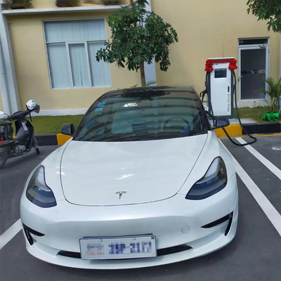 Projekt KIWI Komercyjny Ładowarka EV Berlin Monachium Stacja ładowania prądu stałego E Samochód 60kW 120kW 150kW Stacje ładowania Niemcy Stacja ładowania EV